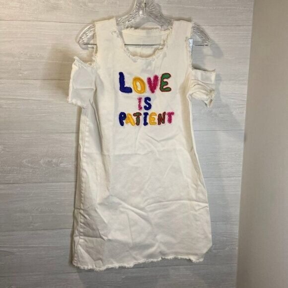 AMENPAPA Women's Casual Cold Shoulder Short Sleeve Love is Patient Print dress - Picture 3 of 5